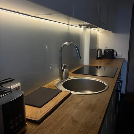 Cosy Newtown Apartament
